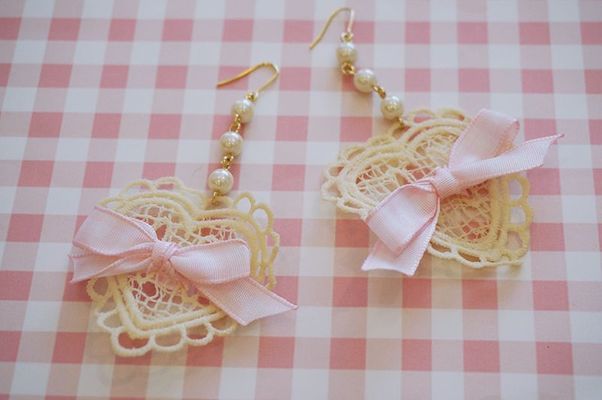 heart laceピアス（ピンク）