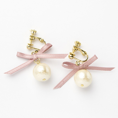 パールキャッチサテンリボンイヤリング