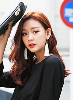 ビックタッセルピアス・全7色