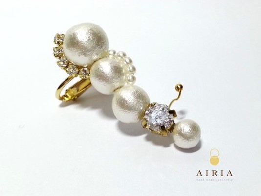 Airia【ジルコニア】シンデレラのイヤーカフ　E04