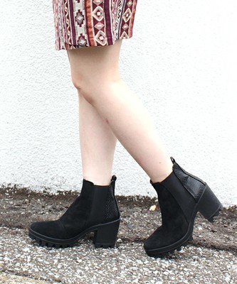 本レザーサイドゴアブーツ