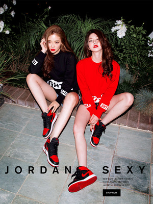 スクエアロゴサイドジップスウェット (ブラック)