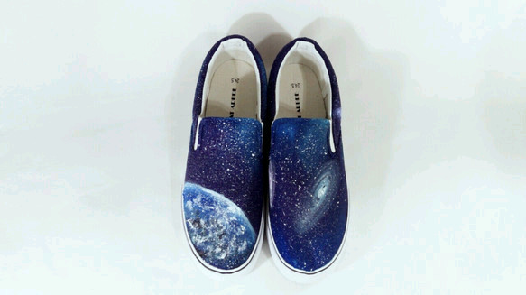 地球スリッポン 　宇宙　銀河　EARTH　ギャラクシー