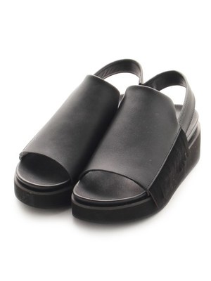 フリンジフラットサンダル