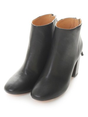 ショートブーツ