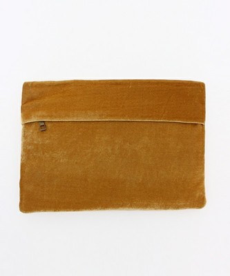 ベロア　クランチ