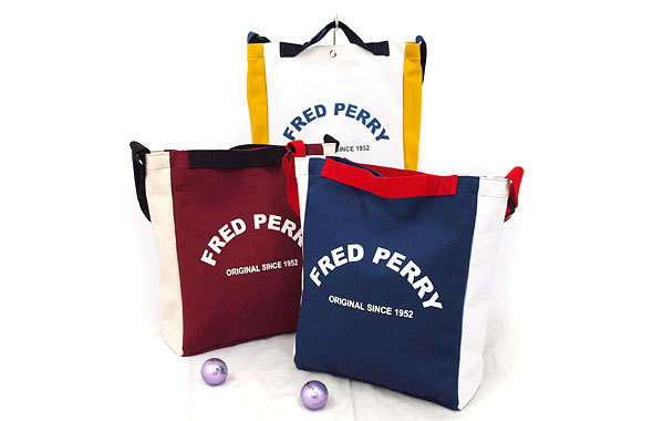 配色スクエアショルダートート