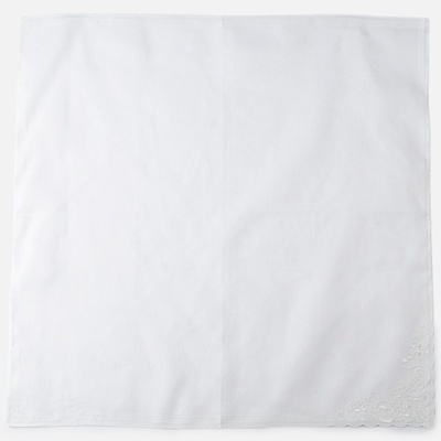 刺繍入りハンカチ