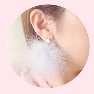 ふわふわ スター フェザーピアス