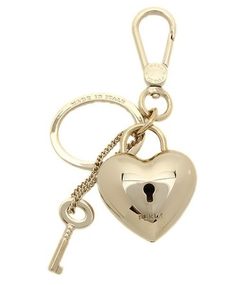 FURLA 3D メタルハート　キーチャーム