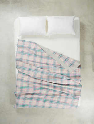 HONEY BUNNY THROW BLANKET