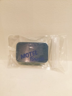  "Tin-Case MOTEL Bettie"