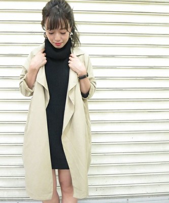 ニュアンストレンチコート