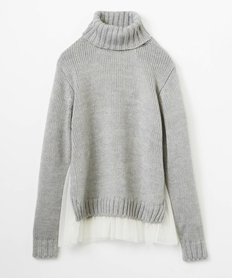 haco. 【高橋愛さんプロデュース　限定生産】ラブ＆ピースプロジェクトすそチュールのタートルニット