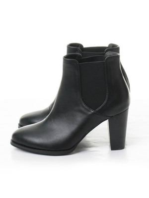 チェルシーブーツ