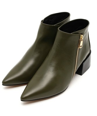 ポインテッドショートブーティ