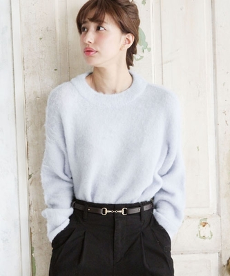 フワモコニットプルオーバー