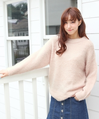 フワモコニットプルオーバー