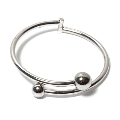 シルバーボールバングル