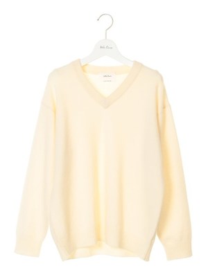 ルーズVネックニット