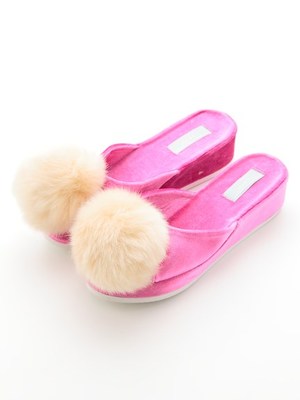 LILICIOUSぽんぽんFURルームシューズ