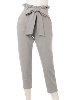 リボンベルト付きクロップドパンツ