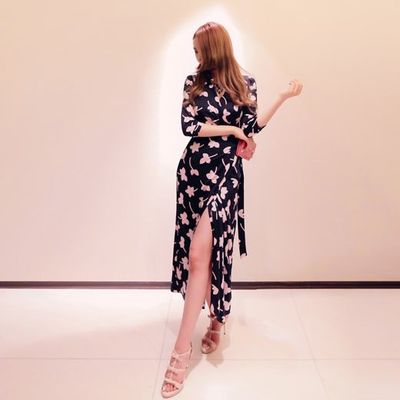 花びらプリントラップワンピース(흩날리는꽃잎OPS)