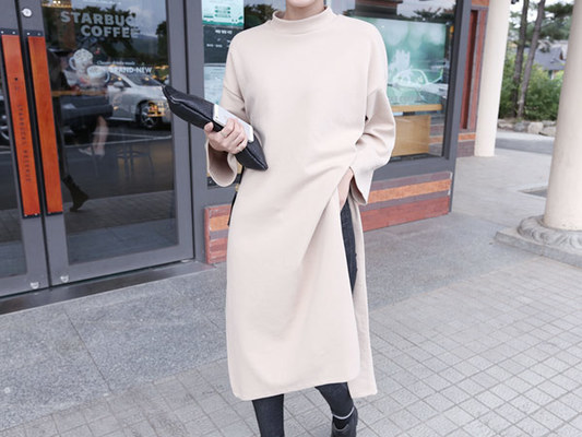 ロングスリットワンピース