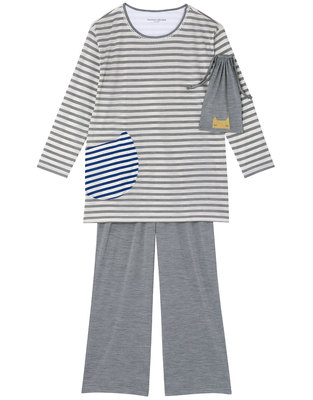 シルク パジャマ