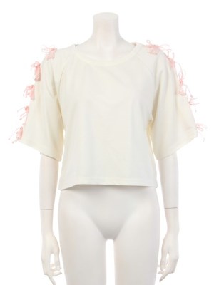 リボンスリーブトップス