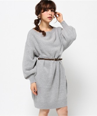 オフショルベルト付きニットワンピース