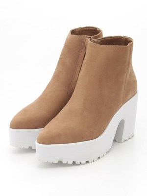 ラバーソールショートブーツ＜ヌバック＞