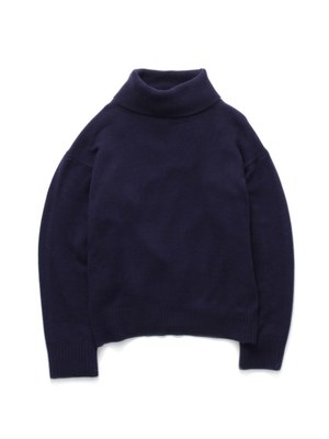 ルーズタートルプルオーバー