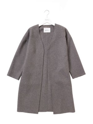 リバーノーカラーコート