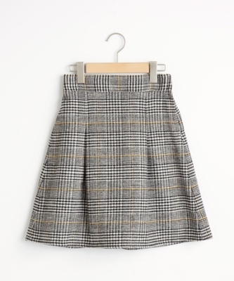 チェック柄タックスカート