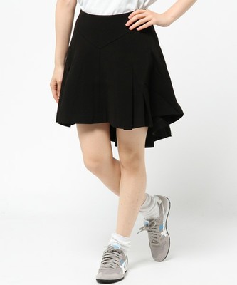 オニツカタイガー スカート