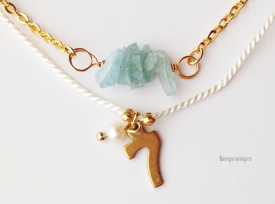 ホワイトラッキーセブン二連ブレスレット