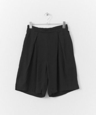 BOXタックイージーショートパンツ