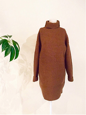 タートルニットワンピース