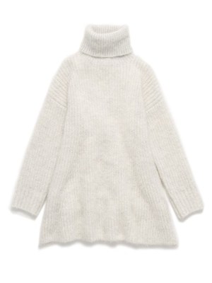 フレアーニットワンピース