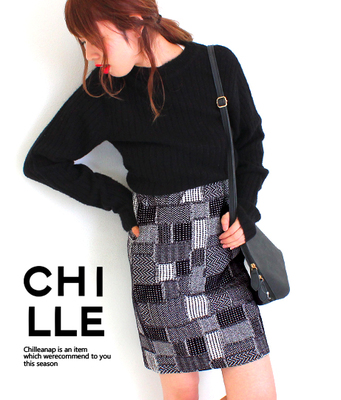 NETオリジナル柄」スリット入りスカート