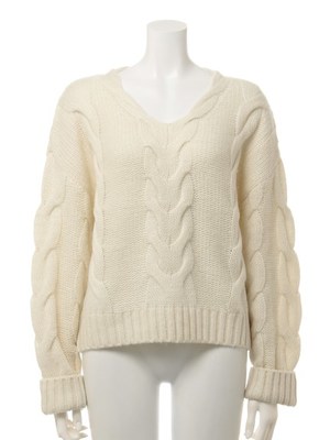 ビッグケーブル編みニットPO