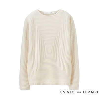 UNIQLO　カシミヤブレンドスクエアセーター