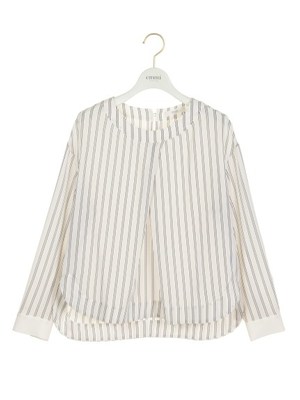 【emmi atelier】スリットタートルベスト