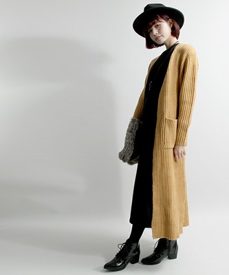 ニットロングカーディガン