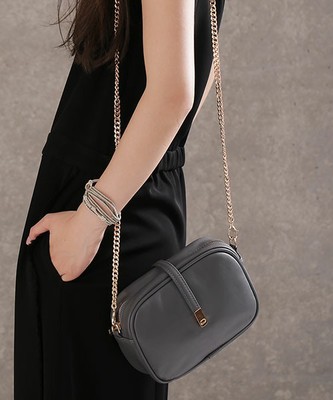 【予約】チェーンハンドルミニバッグ