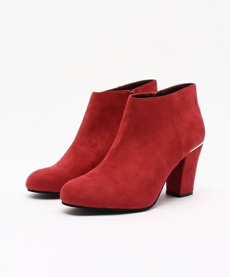 メタルヒールショートブーツ