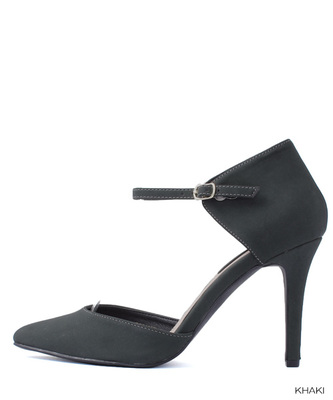 ポインテッドトゥセパレートパンプス