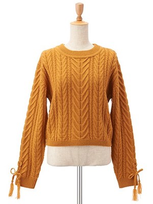 ケーブルコンパクトニットトップス