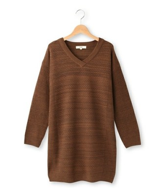 編み地切り替えVネックニットワンピース